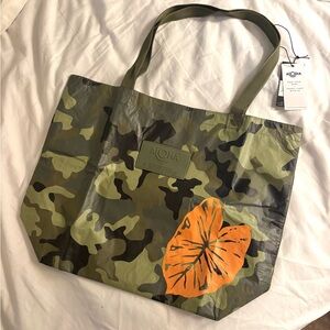 New aloha collection Camo Hawaiian quilt Revirsible tote